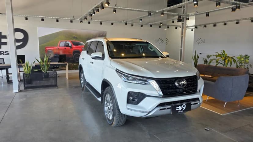 Toyota SW4 2.8 Srx 204Cv 4X4 7As At