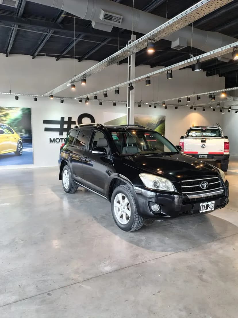 Toyota RAV4 2.4 4x2 At